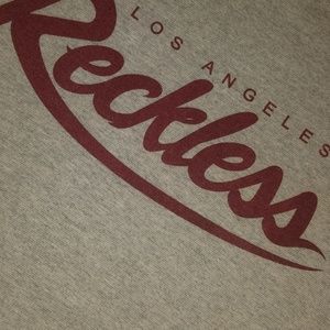 Young & Reckless Shirts - Young and Reckless Skateboard L Gray Men's T-Shirt Young & Reckless Shirts - Young and Reckless Skateboard L Gray Men's T-Shirt